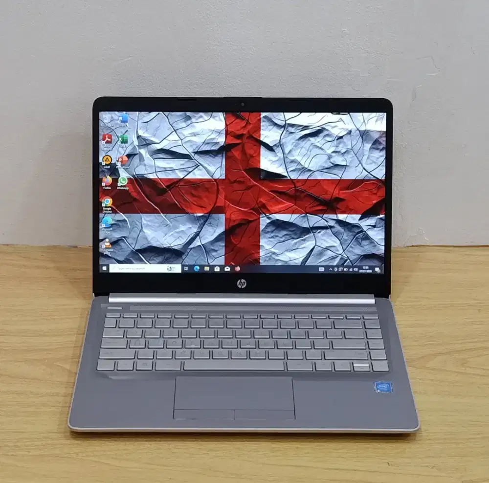 Laptop HP 14s-cf2xxx Prosesor Intel Celeron N4020 RAM 4GB SSD 256GB