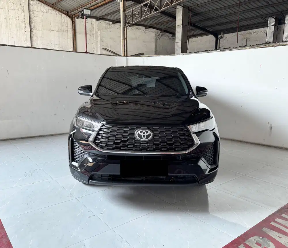Toyota Innova Zenix G 2.0 At km 22 rb pjk 02-2027