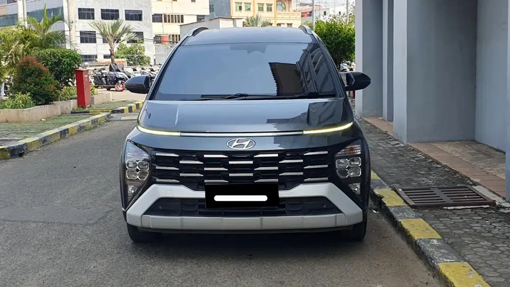 Km 19rb hyundai stargazer x prime 2023 pakai 2024 abu