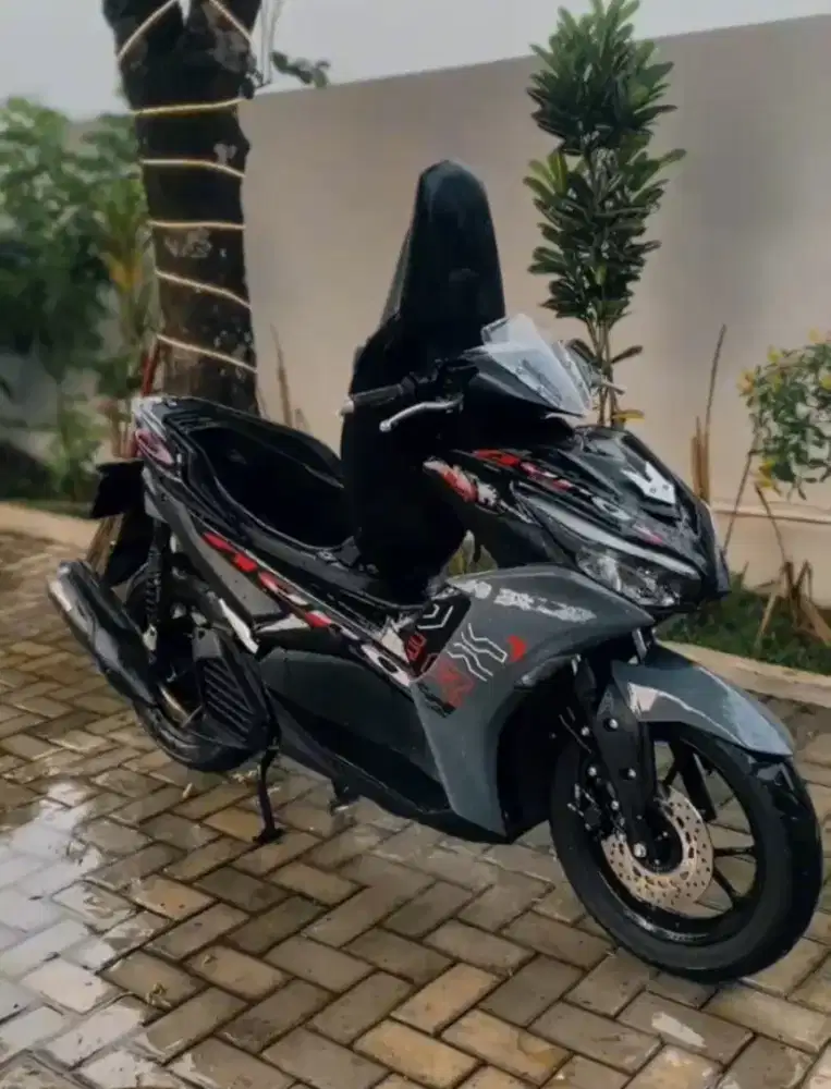 Motor Yamaha Aerox 2024