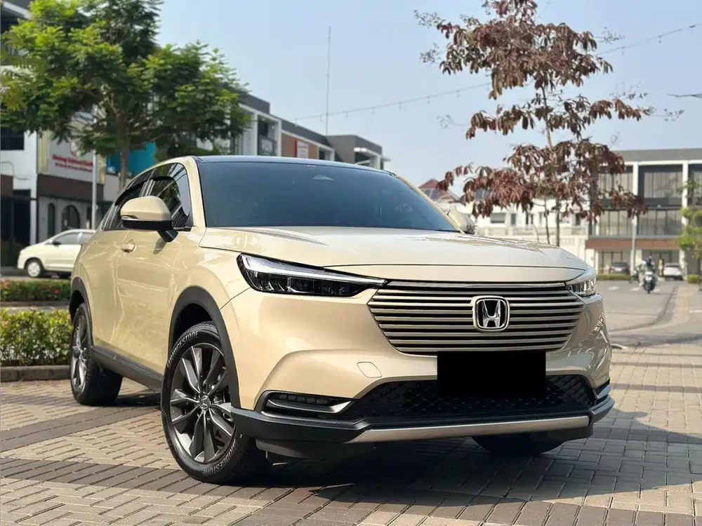 (KM 27 RIBU) HONDA HRV SE SENSING 2024 SAND KHAKI