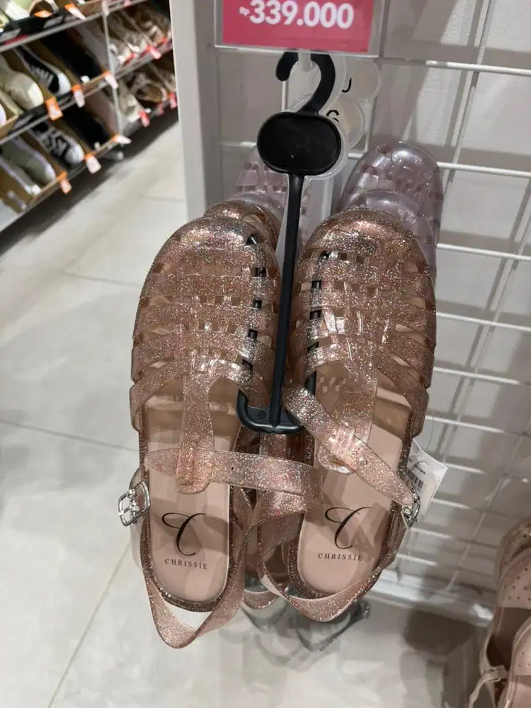 JELLY SHOES PAYLESS (NEW)