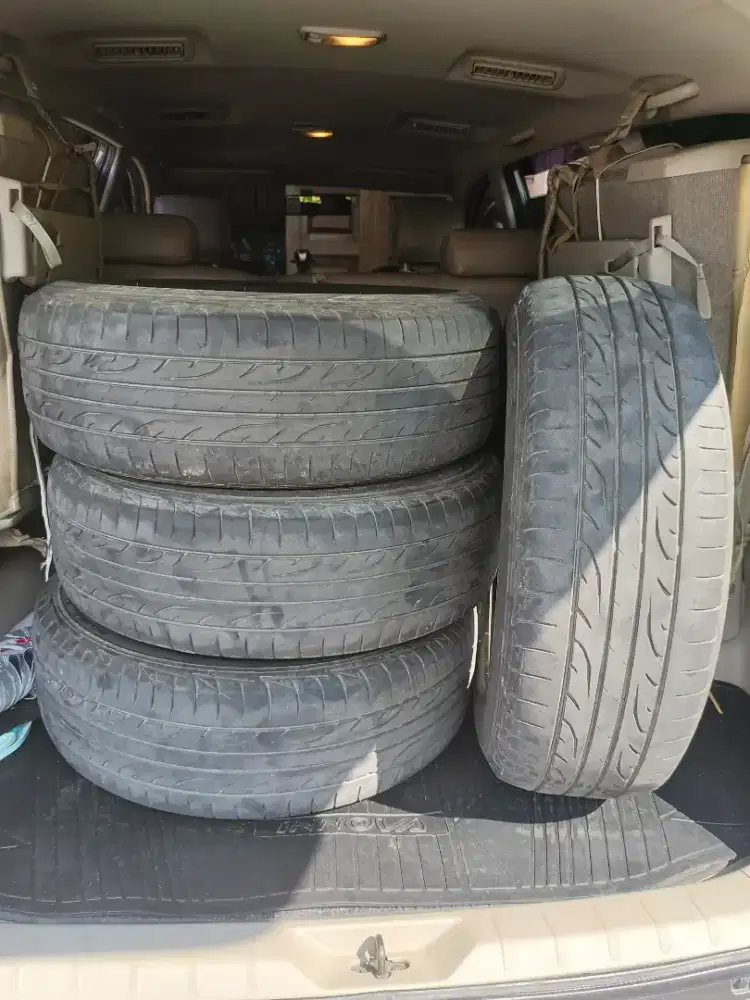Ban mobil Dunlop SP SPORT