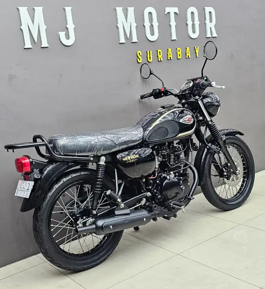 Kawasaki W 175 SE Tahun 2018 // MULUS ISTIMEWAH