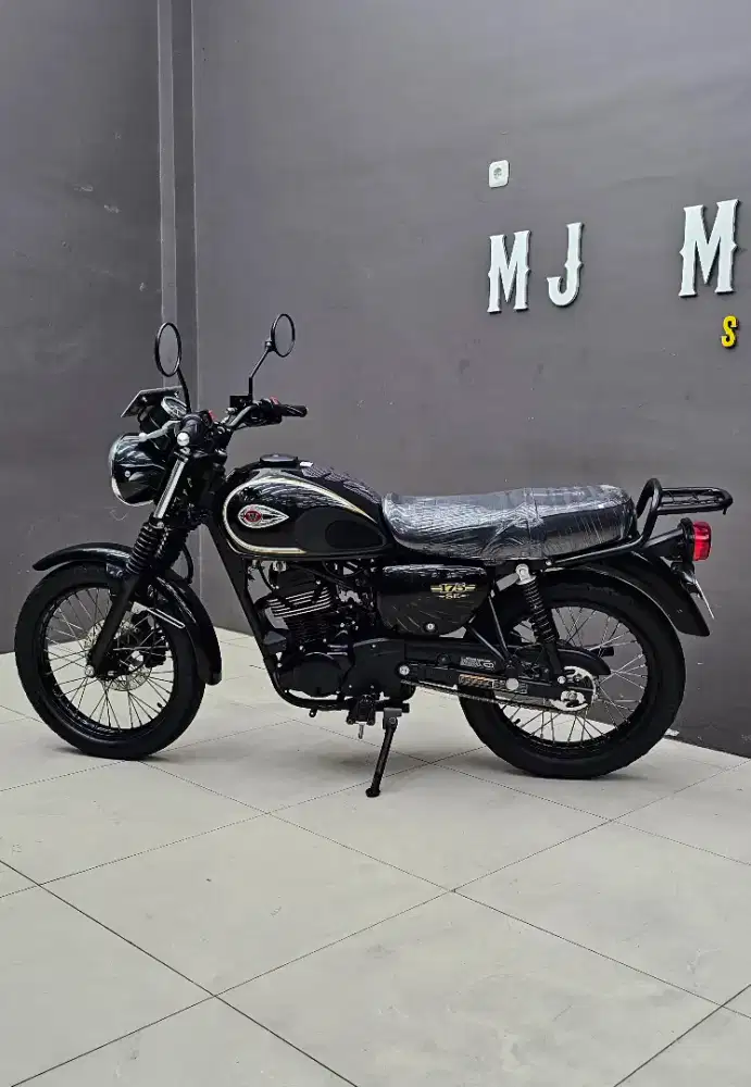 Kawasaki W 175 SE Tahun 2018 // MULUS ISTIMEWAH