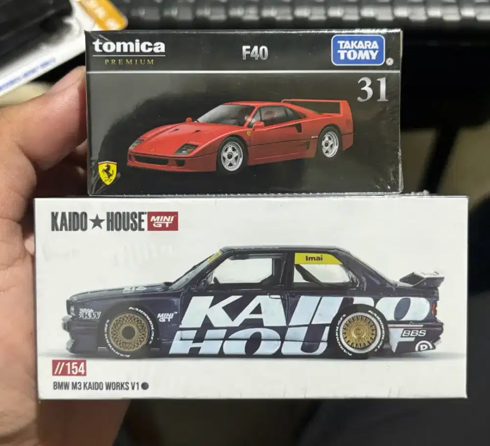 Diecast Miniscale BMW M3 Mini GT & Ferrari F40 Tomica Premium UNSEALED