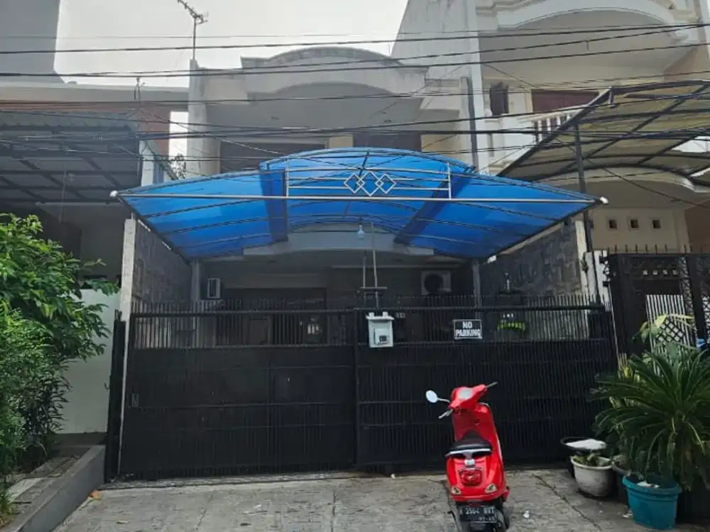 Murah !! DIJUAL RUMAH 2,5 LANTAI SIAP HUNI SIAP PAKAI TERMURAH DI KELAPA GADING