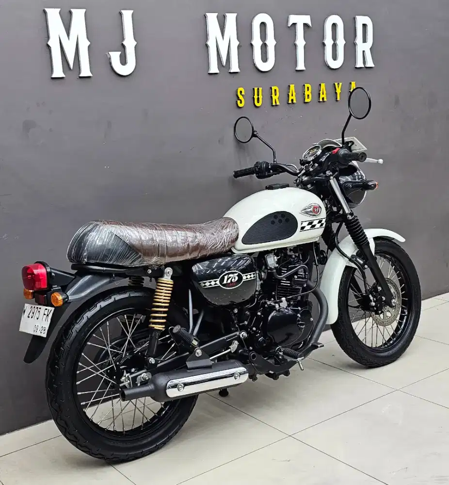 Kawasaki W 175 Cafe Tahun 2023 // MULUS ISTIMEWAH