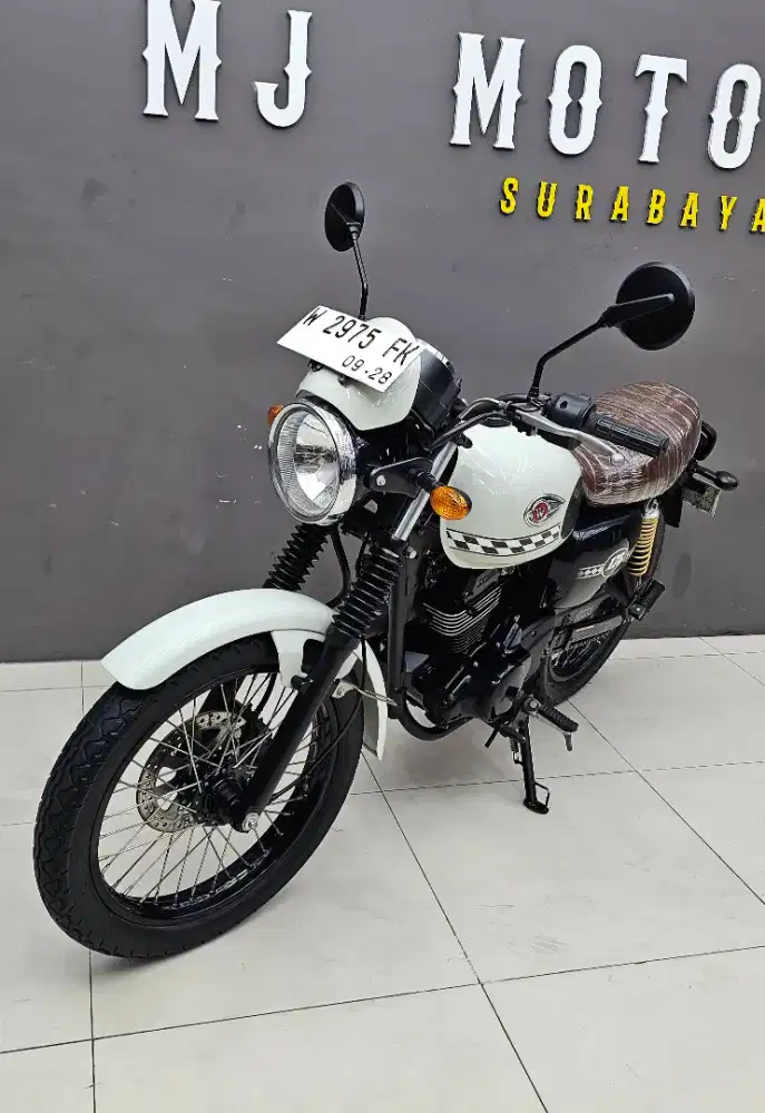 Kawasaki W 175 Cafe Tahun 2023 // MULUS ISTIMEWAH