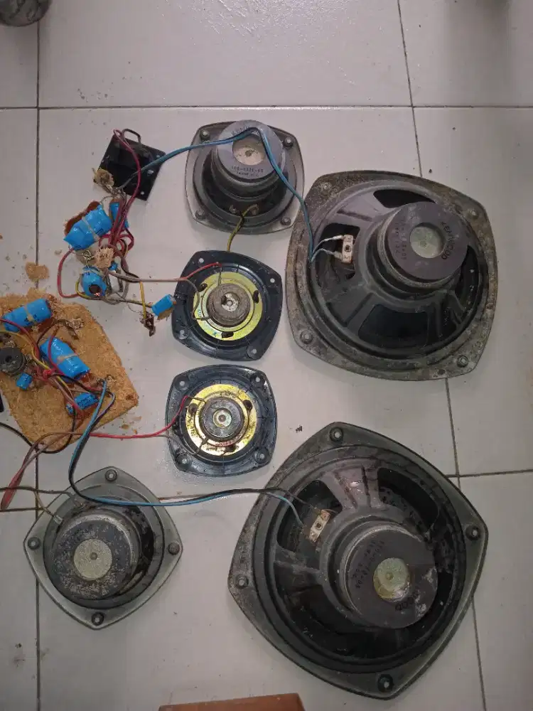 Speker KENWOOD 8 inc ori copotan,  box rusak