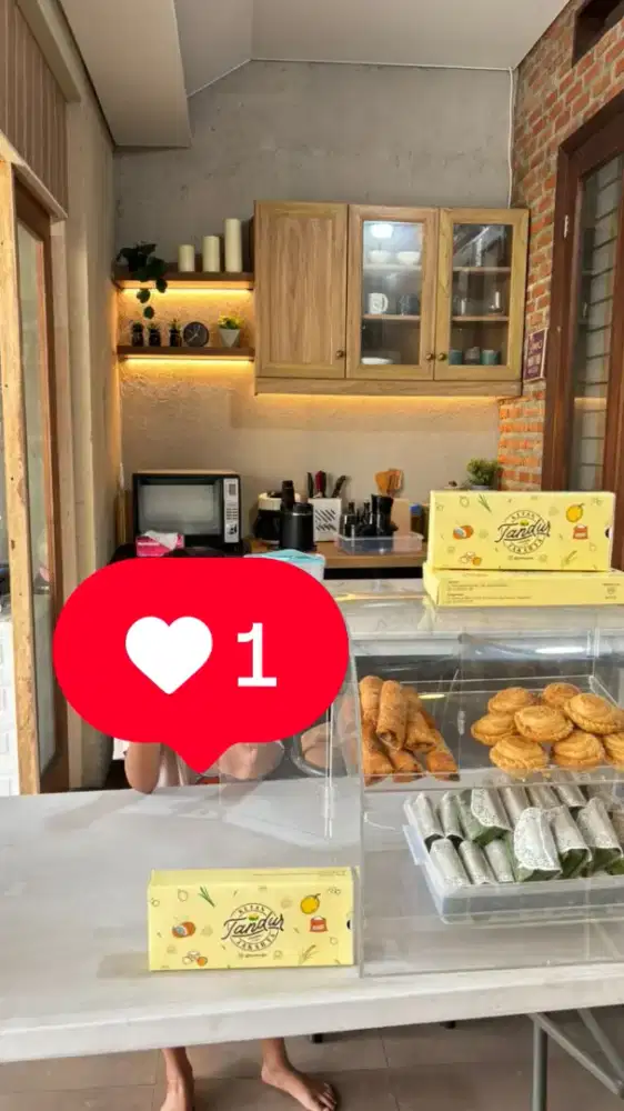 Staff Kitchen untuk Bakehouse