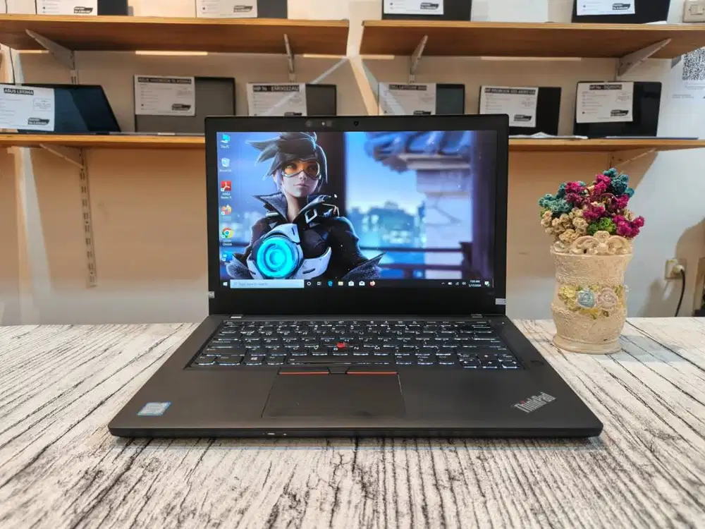 Laptop LENOVO THINKPAD T480 Intel Core i5-7300U Ram 8GB