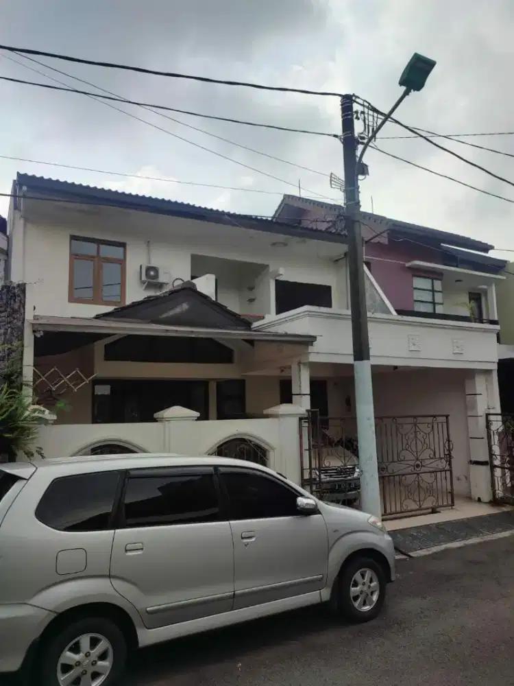 Dijual cepat rumah di Cipinang Indah Duren Sawit Jakarta Timur
