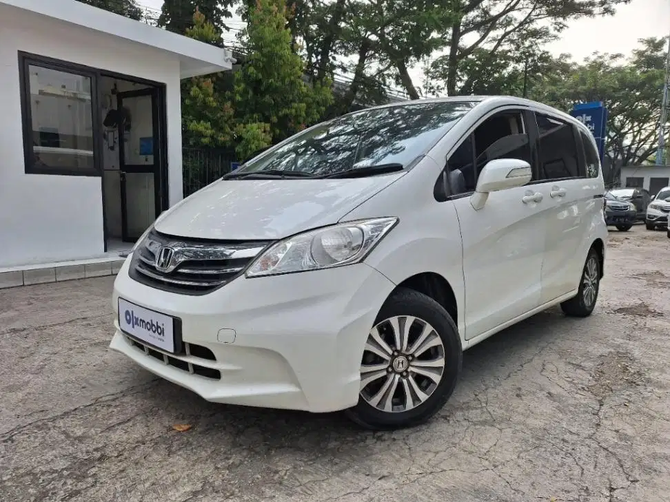 DP MURAH Honda Freed 1.5 S Bensin-AT 2013  CKOLB
