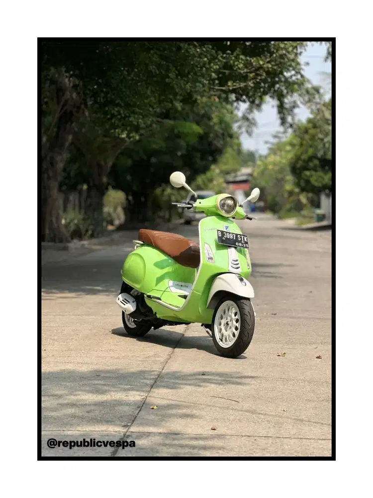 TERMURAH PIAGGIO VESPA PRIMAVERA 150 3V IE TH 2015 WARNA LIGHT GREEN