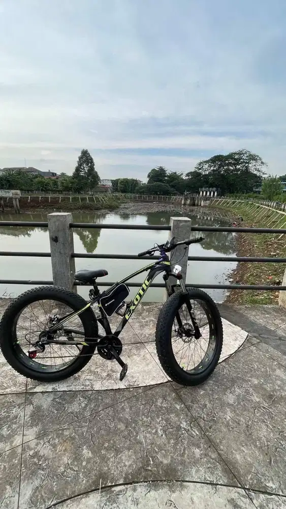 Jual sepeda exotic fatbike 2658.40 ban besar