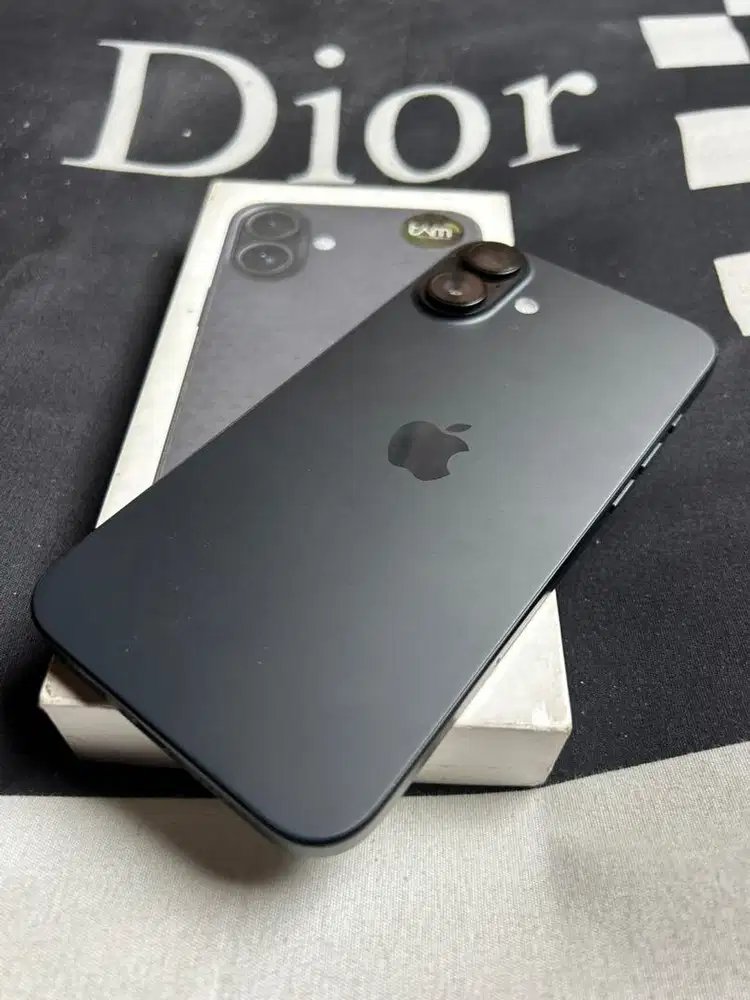 iphone 16 plus 128 gb ibox garansi on sampai september 2026