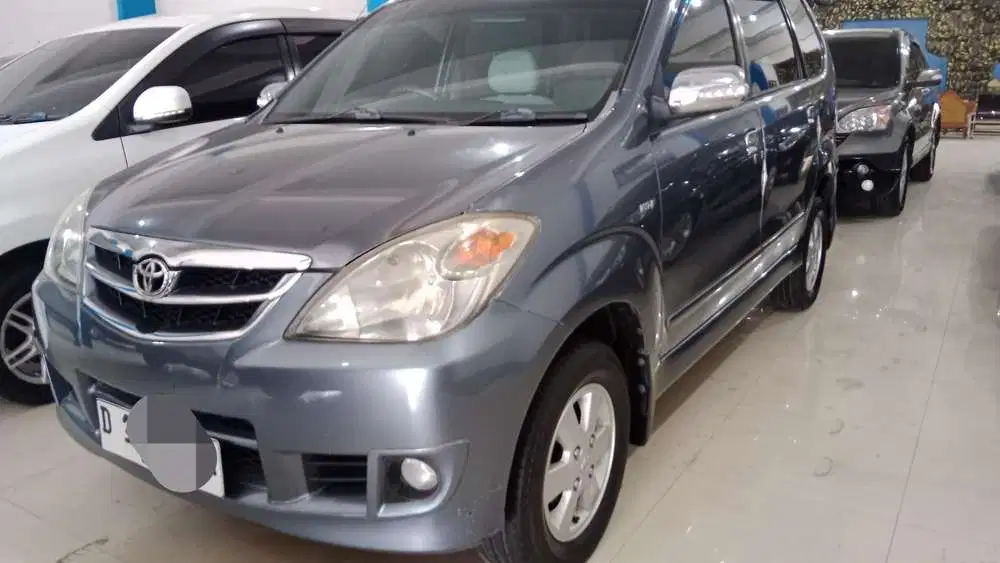 Toyota Avanza 2010 Bensin