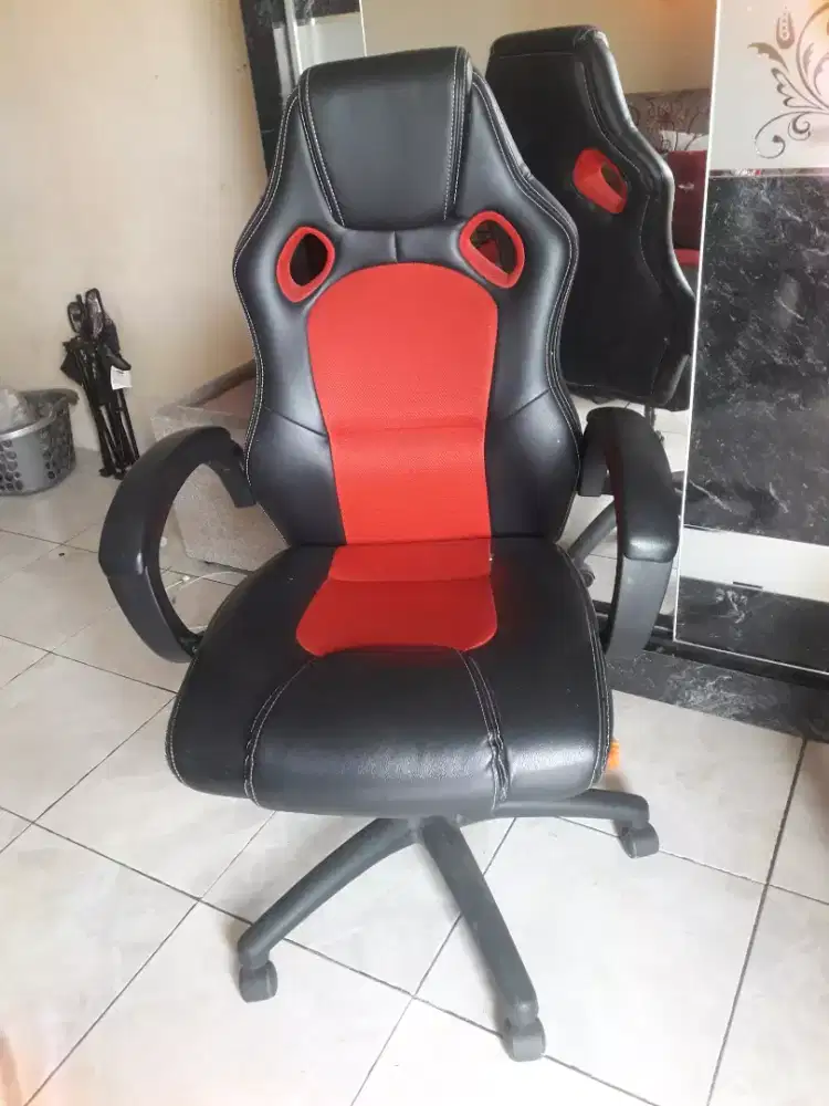 Kursi kantor /gamer