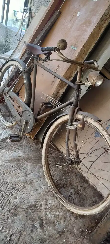 Sepeda jadul tempo dulu