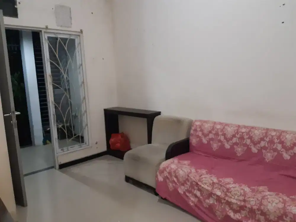 Disewakan rumah 1 lantai