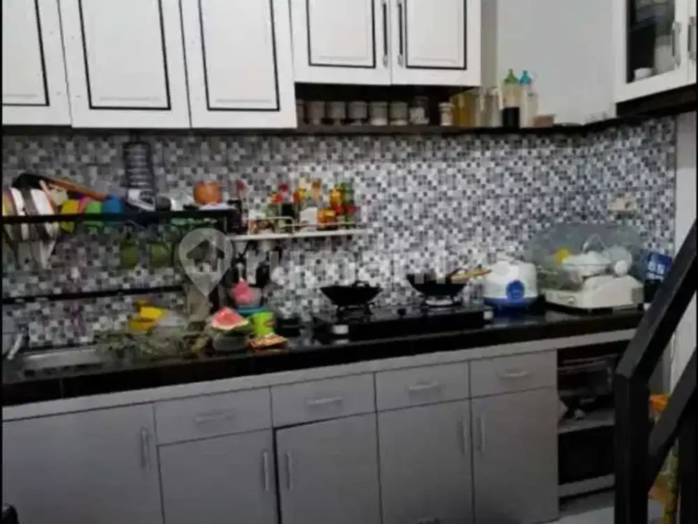 Jual Cepat Rumah 1,5 Lantai Taman Royal Cluster Jati di Tangerang