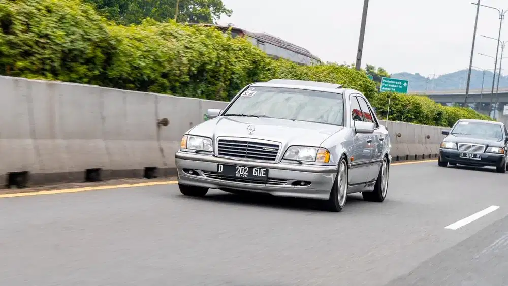 Mercedes Benz W202 C230 Kompressor AT 97 Full Spek