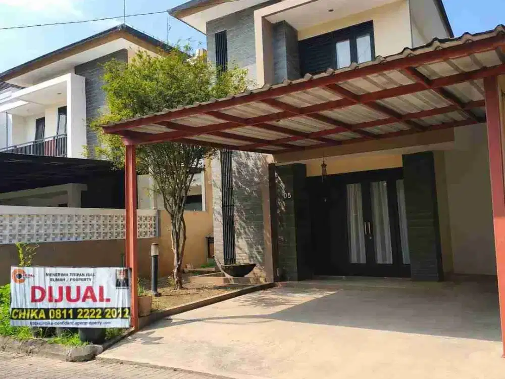 rumah 2 lantai lt155/125 harga 1,85m di grand Sharon Bandung
