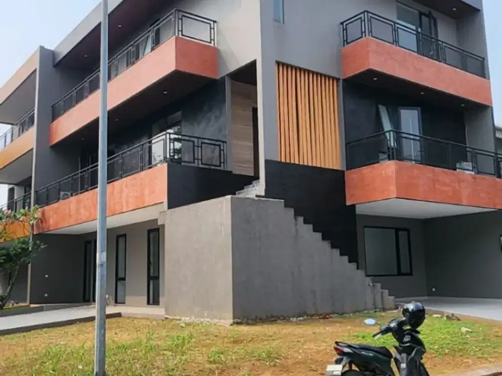 Rumah Hoek Alam Sutra Bangunan Baru Sutra Feronia Park