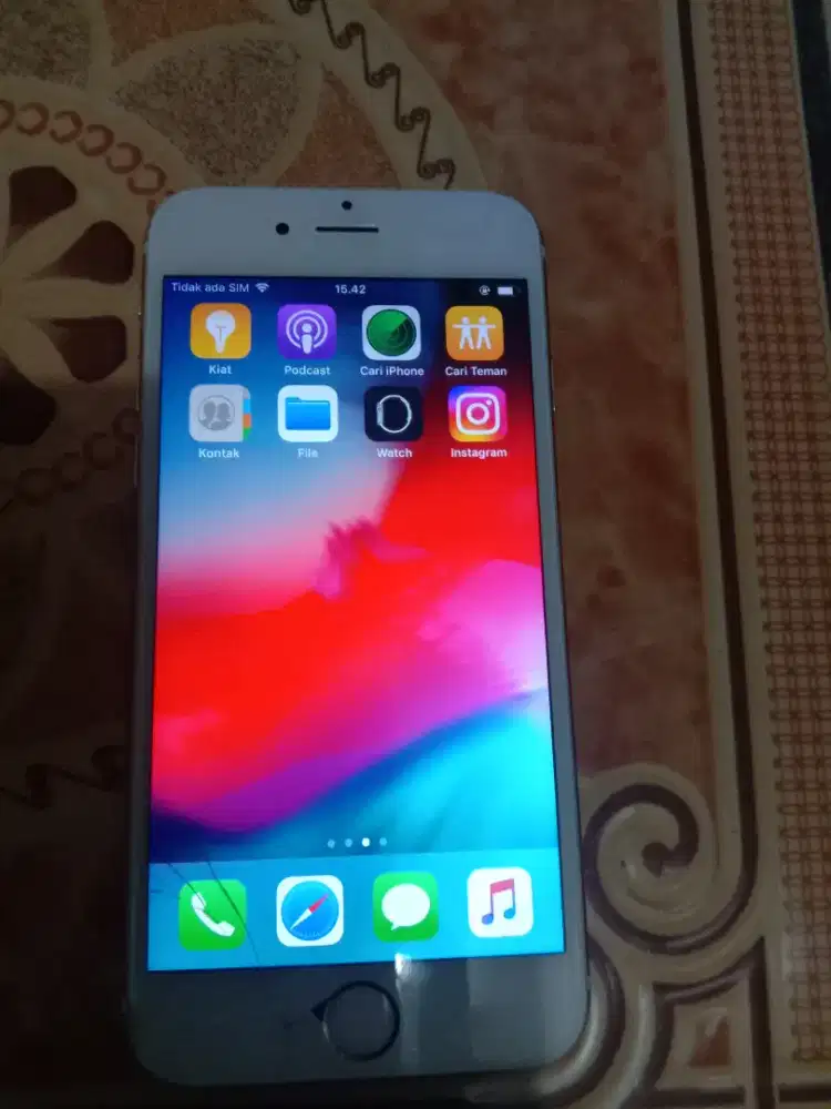 Jual iPhone 6 masih hidup