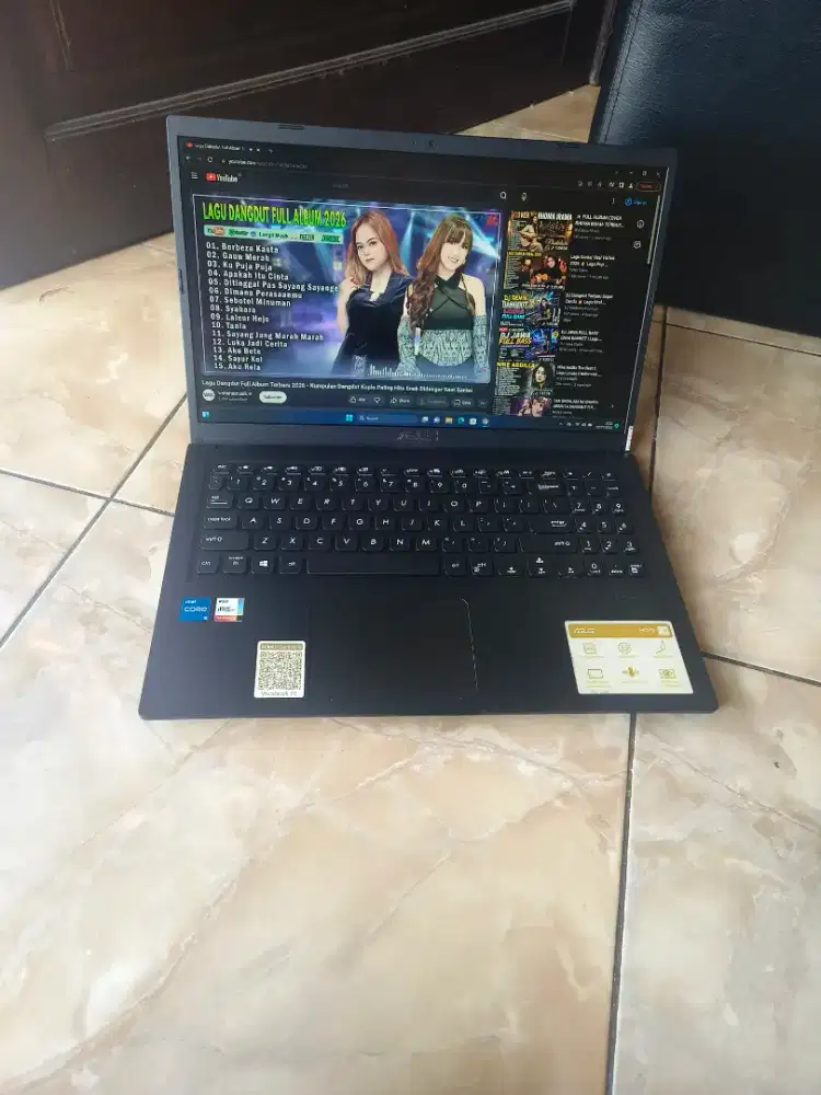 Laptop Asuz Vivoboks x515EA intel core i5 gen11 8/512
