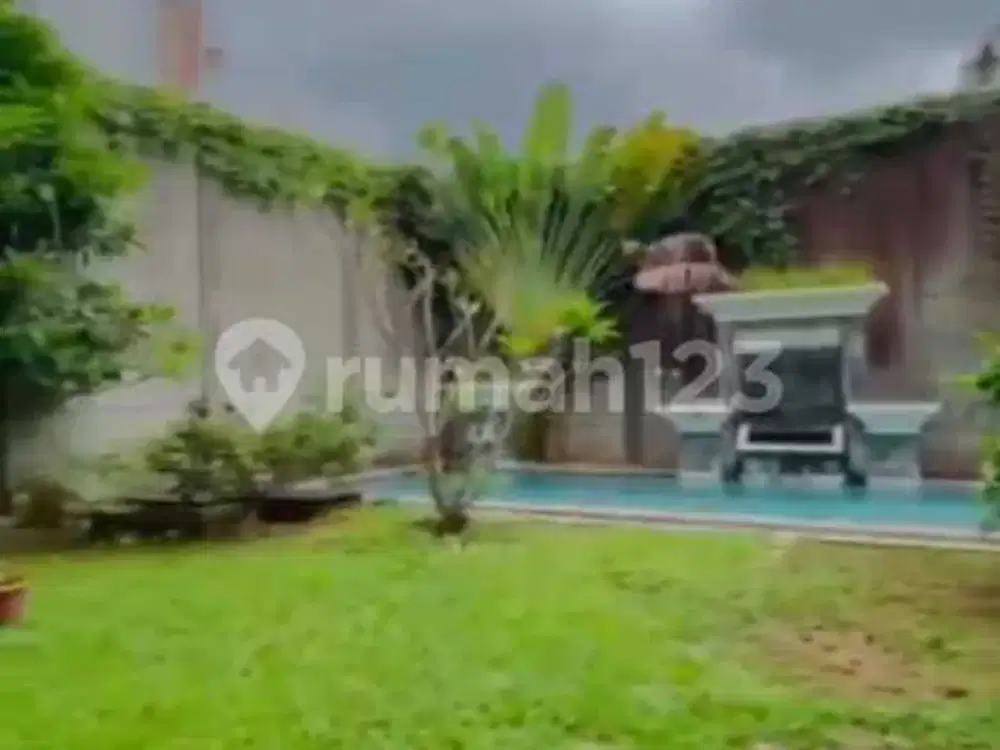 Dijual Rumah Mewah Dengan Pool Di Menteng Jakarta Pusat