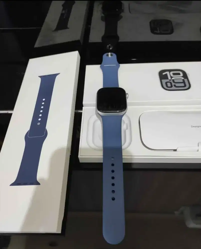 Iwatch gen 10, 42 inch
