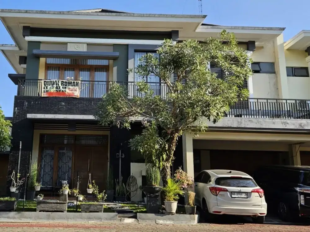 Rumah mewah elit di dalam perumahan mewah jalan palagan km 9