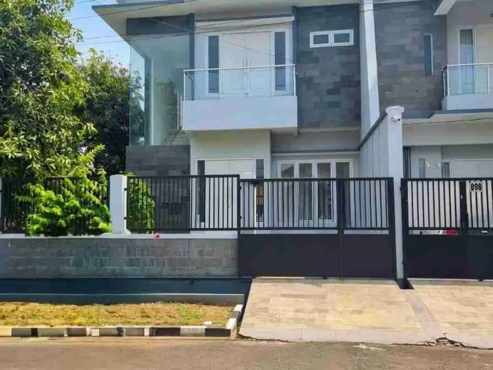 JUAL CEPAT RUMAH BRAND NEW HOEK PULOMAS JALAN LEBAR