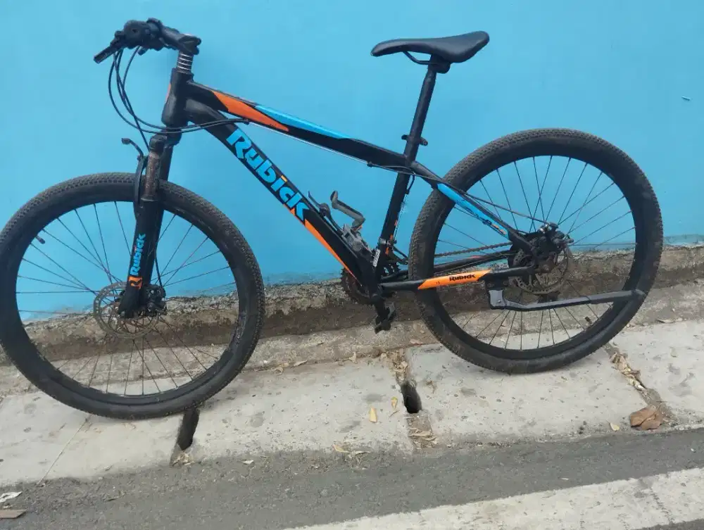 Sepeda merk Rubick ukuran ban 27