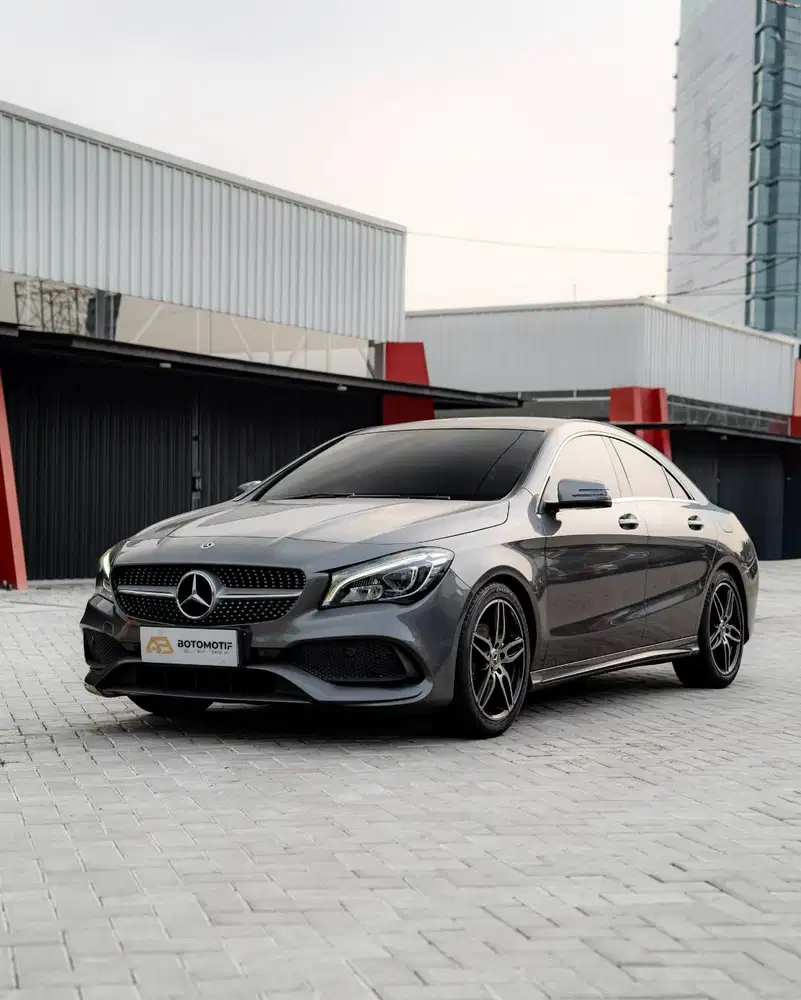 Mercedes-Benz CLA 200 Coupe AMG Line Facelift C117 Grey 2018