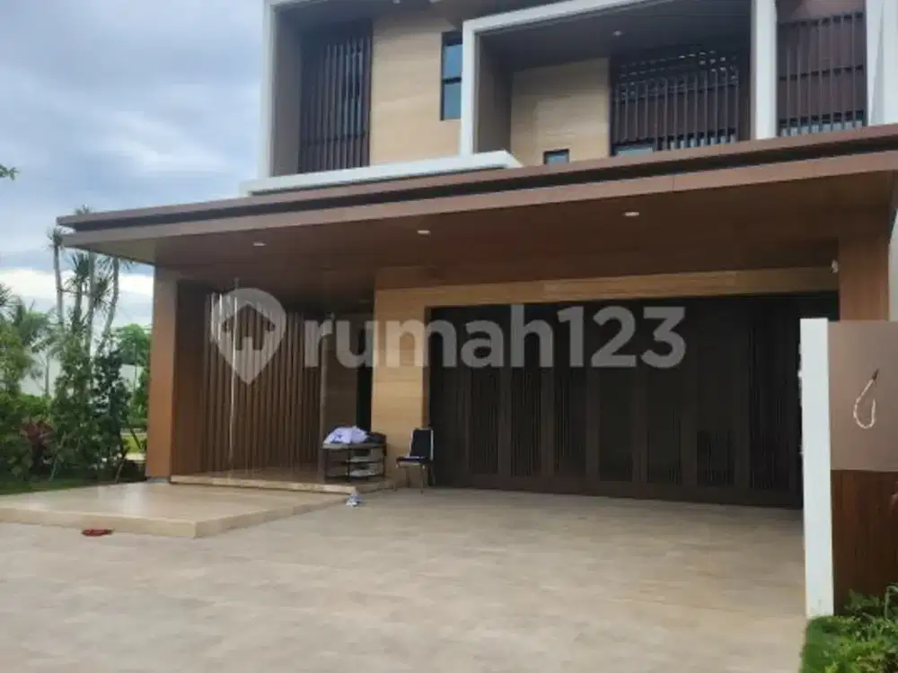 Dijual Rumah Mewah Dengan Lift Dan Pool Di Citra City Sentul