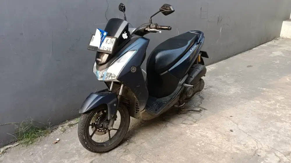 LEXI KEYLESS 2019 Low KM