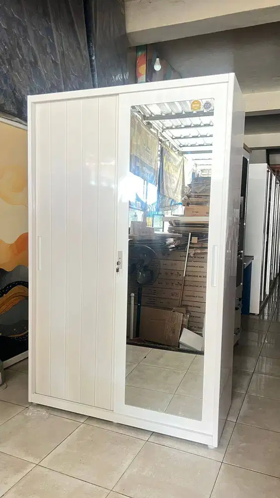 Lemari Besi Baju Pakaian 2 Pintu Sliding 120 cm