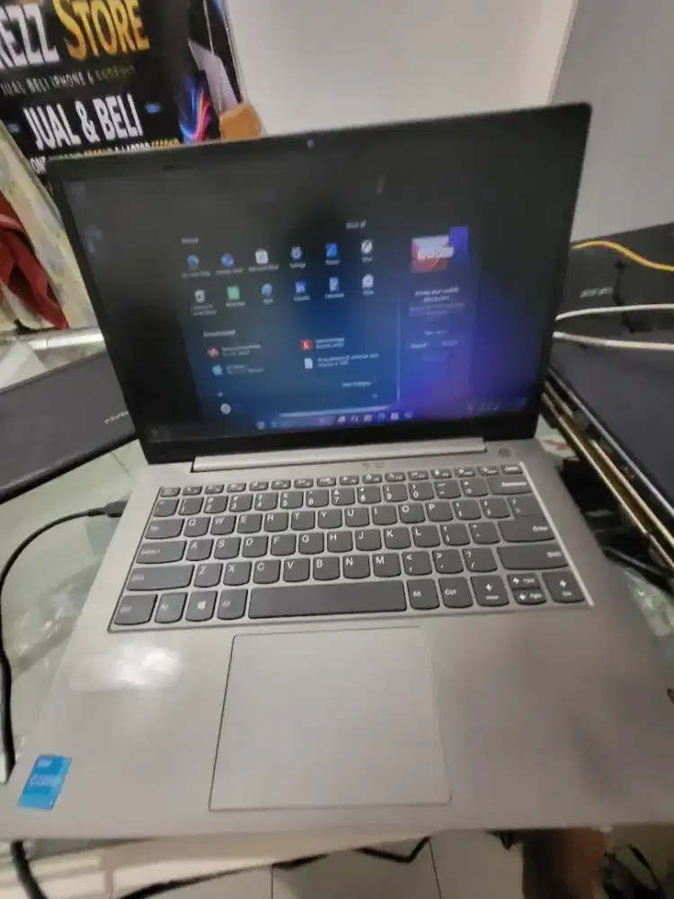 Jual BU laptop Lenovo 14 G2 itl