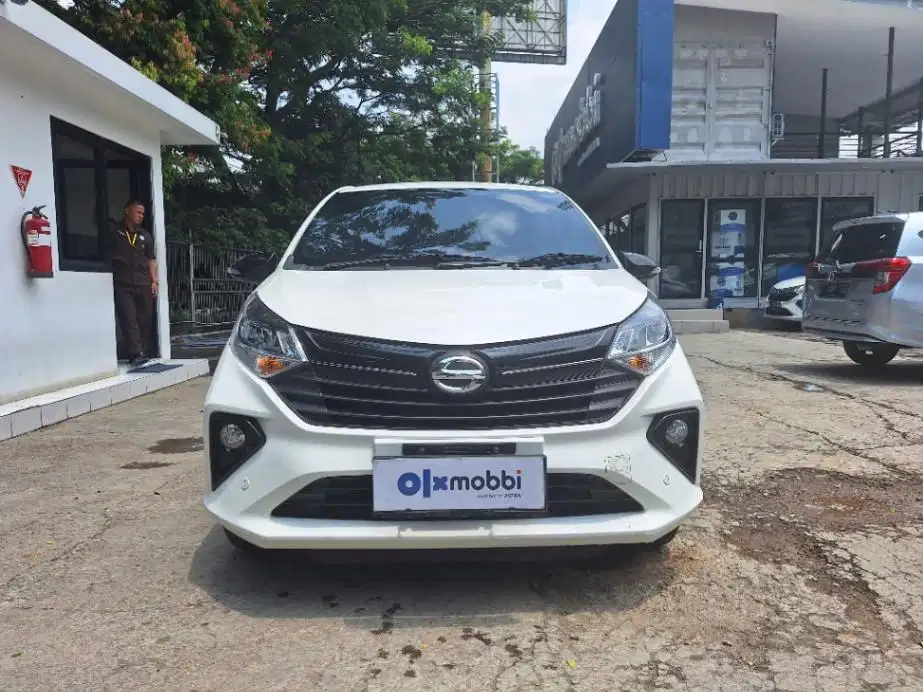DP MURAH Daihatsu Sigra 1.2 R Bensin-AT 2023  CUYFB