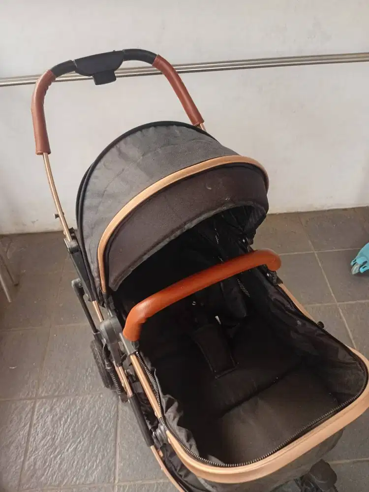 Jual Preloved Stroller Bayi, Pemakaian 1 tahun, Ciputat Tangsel, Nego