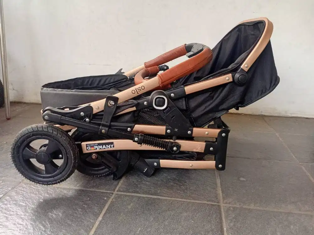 Jual Preloved Stroller Bayi, Pemakaian 1 tahun, Ciputat Tangsel, Nego