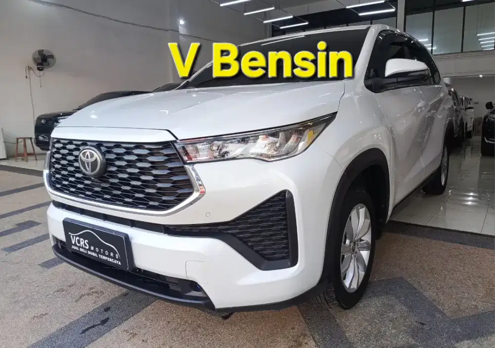 Toyota innova zenix v bensin 2022 pmk 2023 putih zenik 2.0 a/t senix