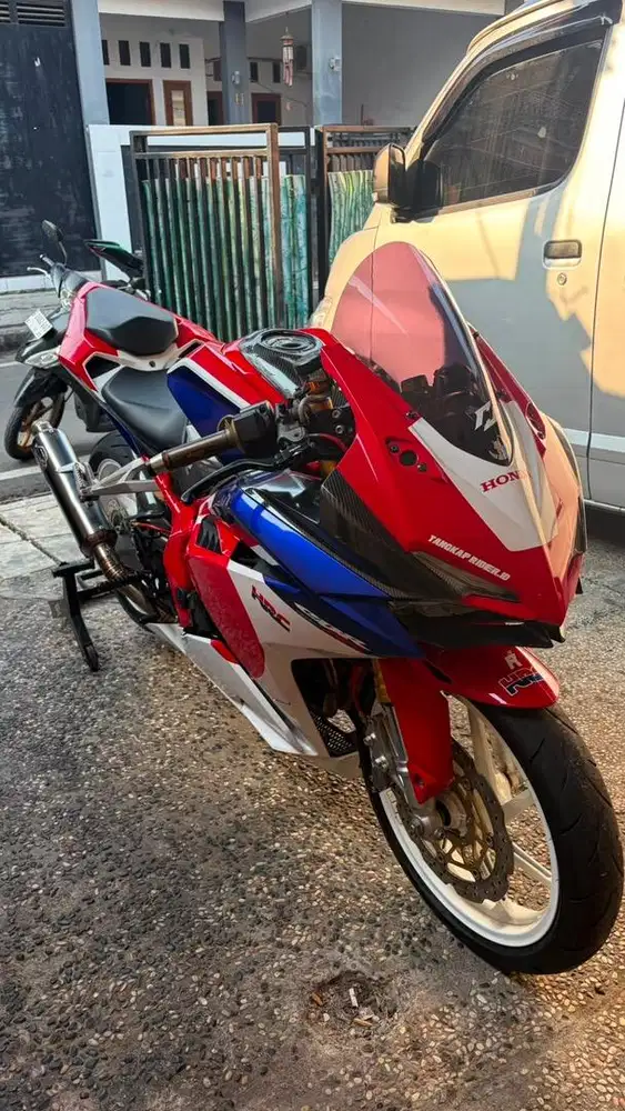 HONDA CBR 250RR 2017