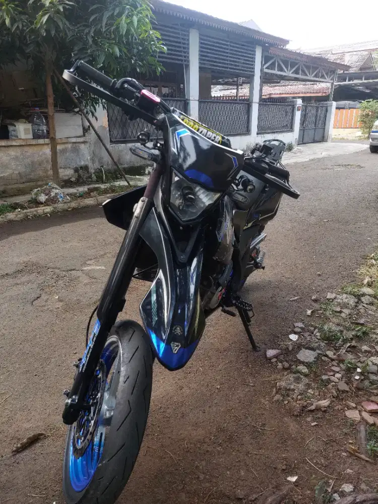 Yamaha WR 155 2021
