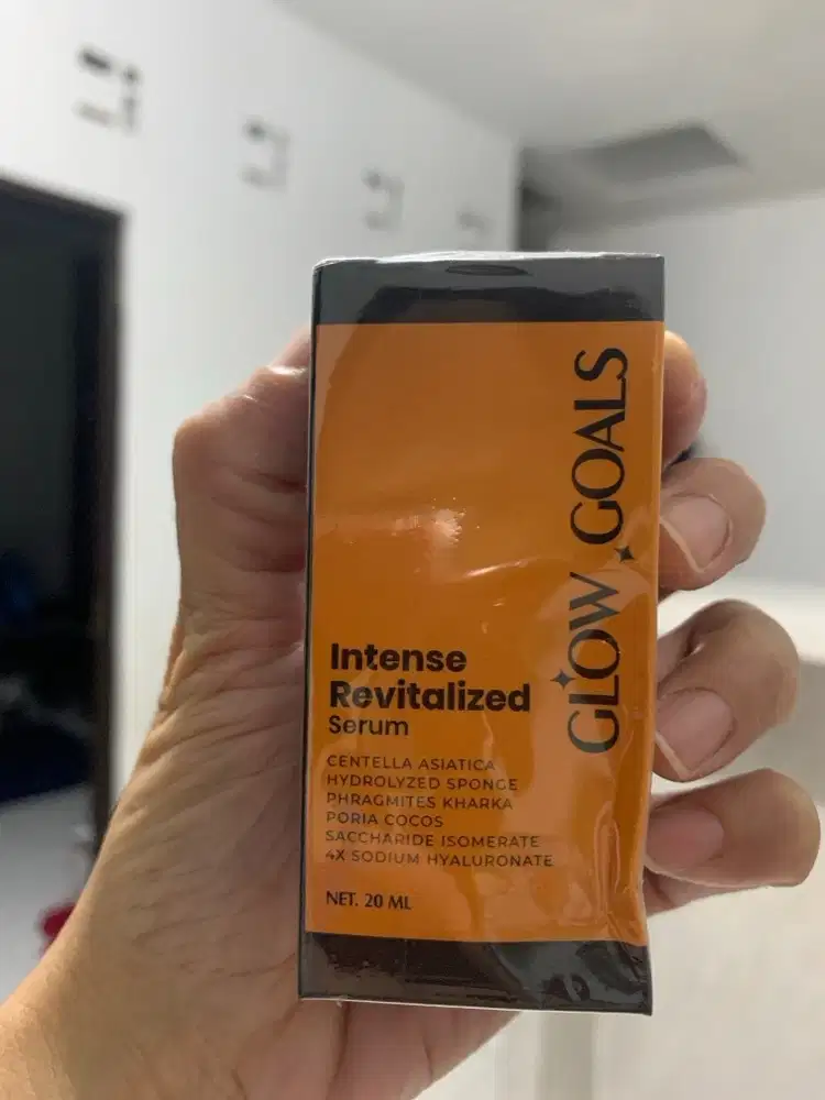 Glow Goals ( Intense Revitalized serum ) by Krisjiana& Siti badriah