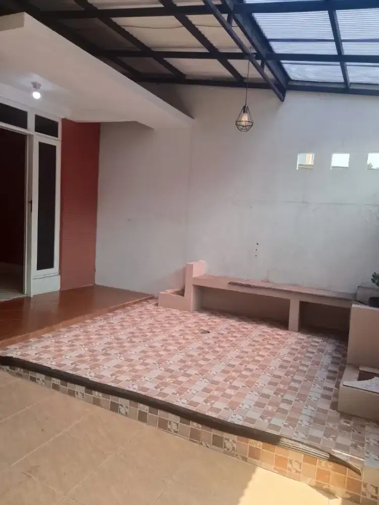 Disewakan rumah di villa bogor indah 5