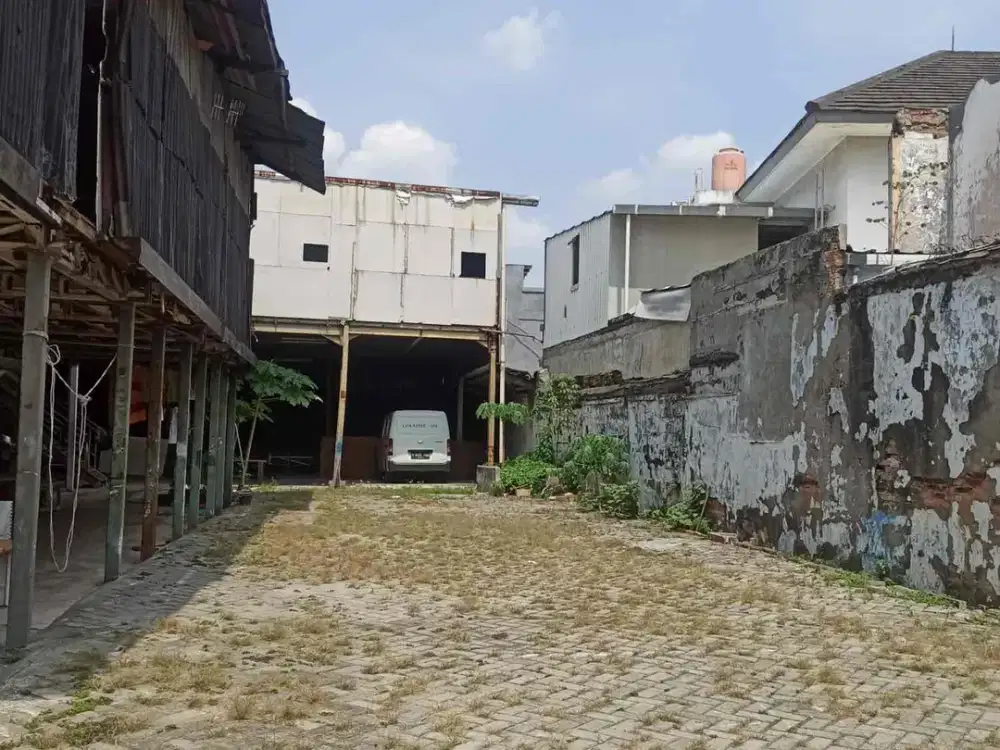 Dijual dan disewakan lahan ex workshop di Klender, Duren Sawit Jakarta Timur
